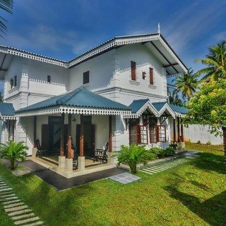Headman House Antique Villa - A Seaside Royal Stay アハンガマ エクステリア 写真