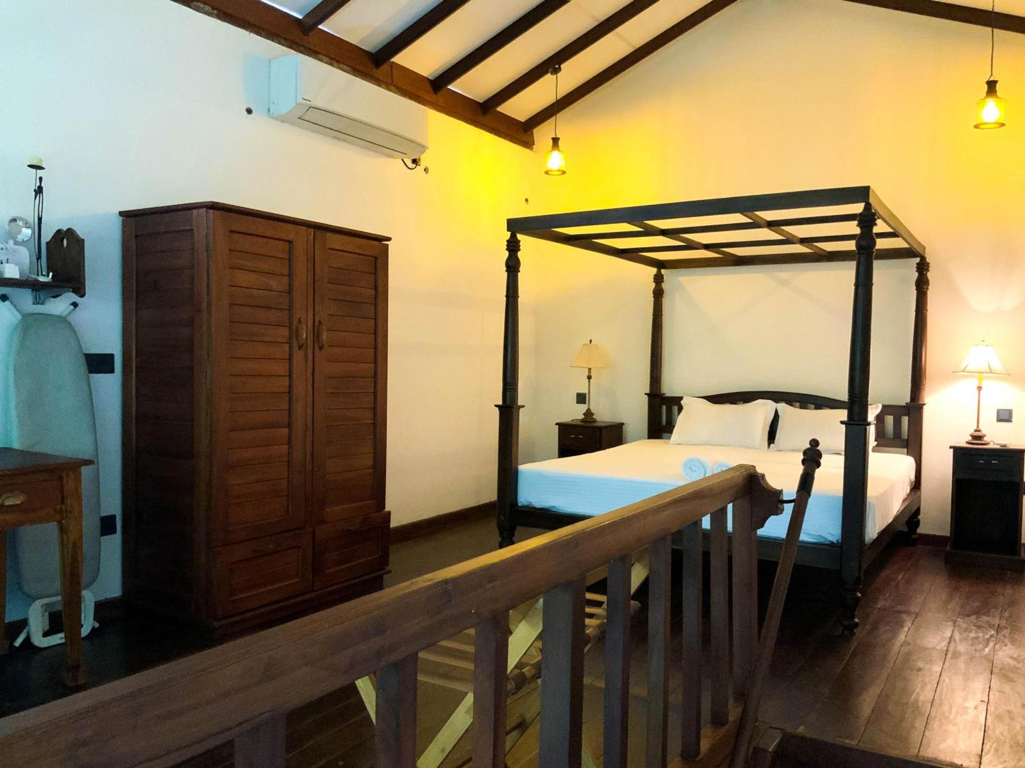 Headman House Antique Villa - A Seaside Royal Stay アハンガマ エクステリア 写真