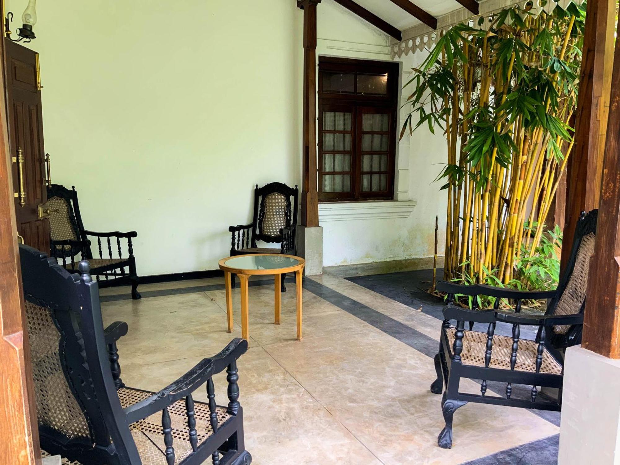 Headman House Antique Villa - A Seaside Royal Stay アハンガマ エクステリア 写真
