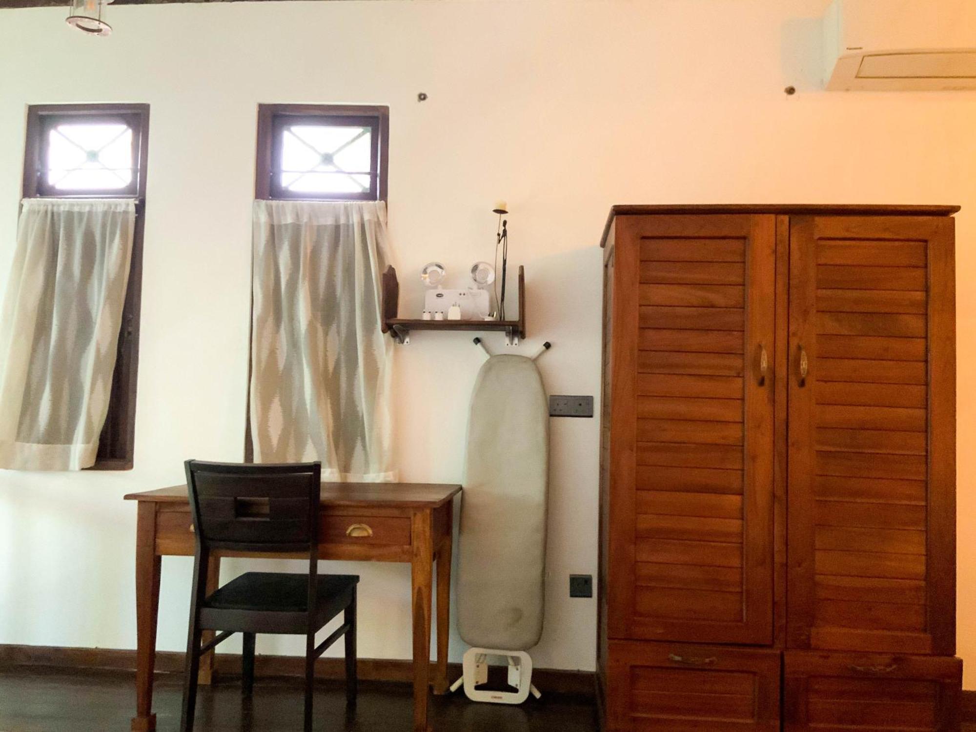 Headman House Antique Villa - A Seaside Royal Stay アハンガマ エクステリア 写真