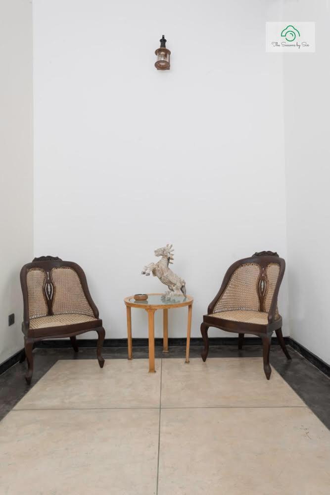 Headman House Antique Villa - A Seaside Royal Stay アハンガマ エクステリア 写真