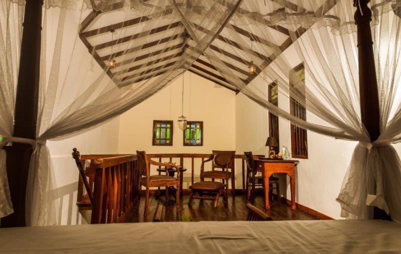 Headman House Antique Villa - A Seaside Royal Stay アハンガマ エクステリア 写真