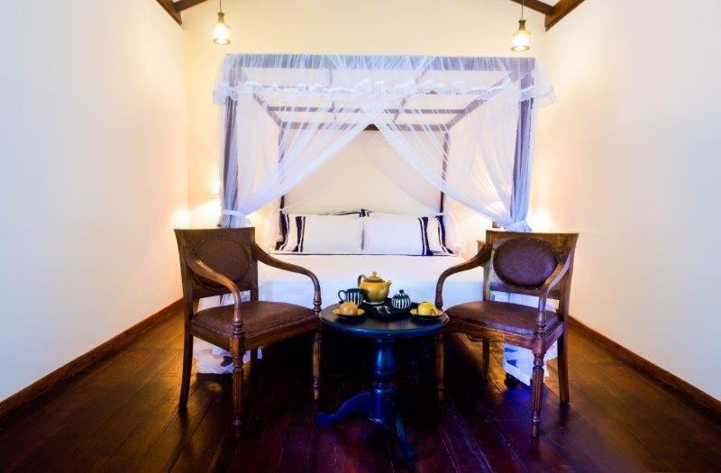 Headman House Antique Villa - A Seaside Royal Stay アハンガマ エクステリア 写真