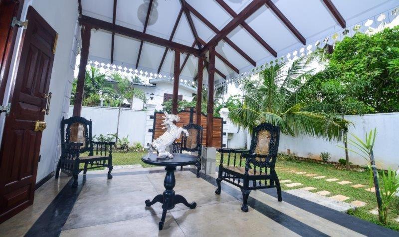 Headman House Antique Villa - A Seaside Royal Stay アハンガマ エクステリア 写真